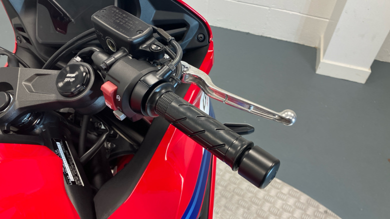 Honda CBR650R E-Clutch (24MY)